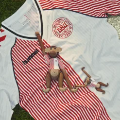 Abe x DBU 86 Away mini