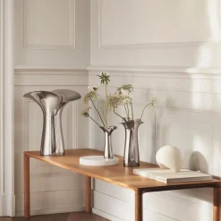 Bloom Botanica vase