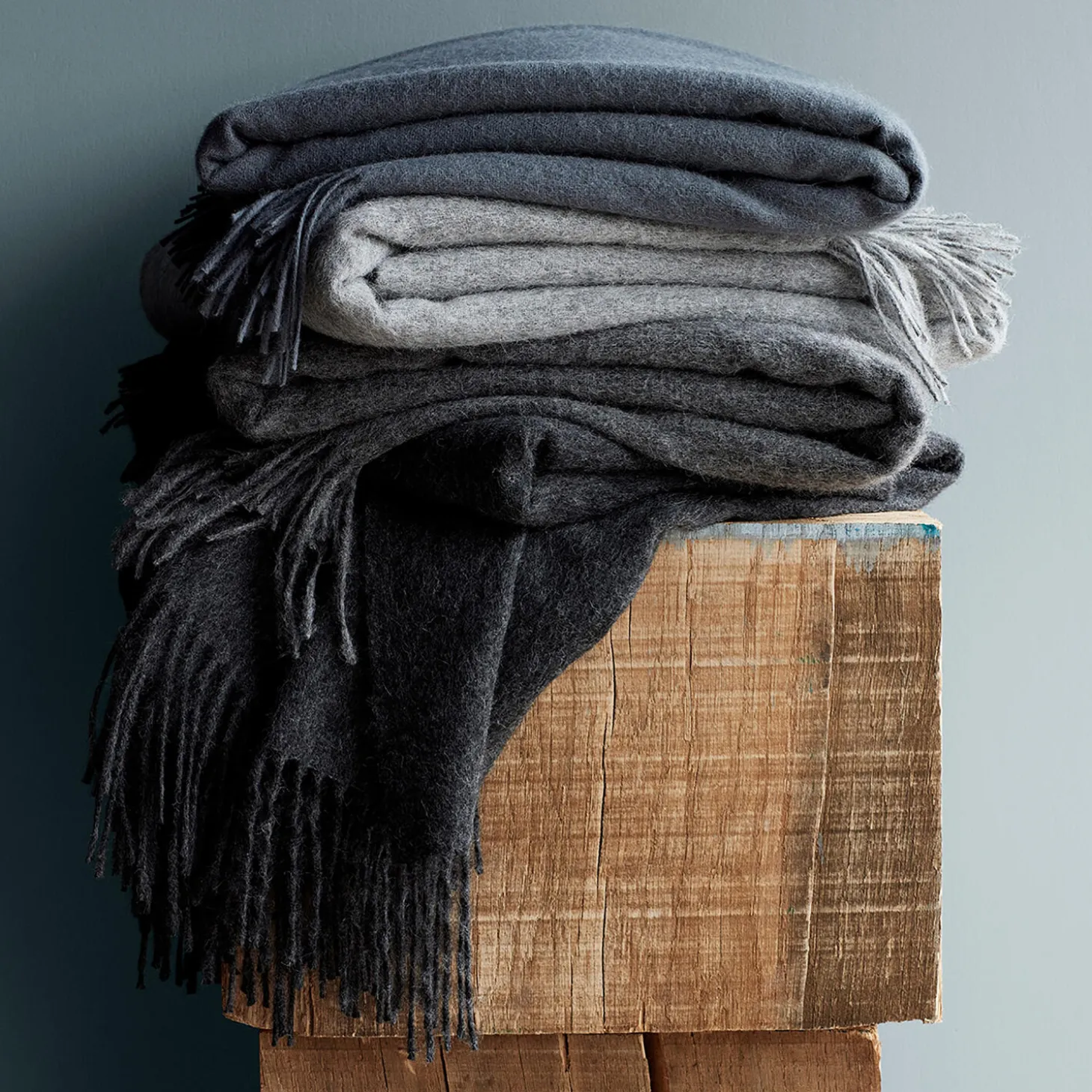 Classic plaid, dark grey