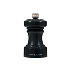 Hoxton Pepper, sort