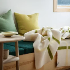 KNUT Throw, lime