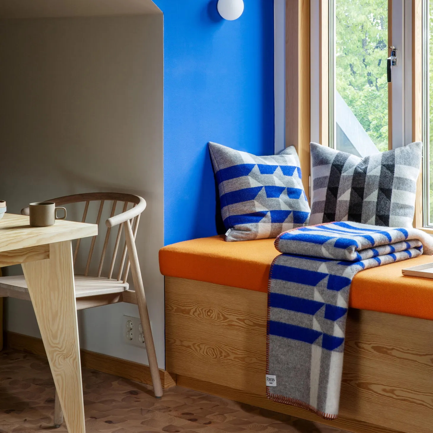 KVAM Throw, blue