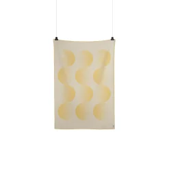 MOON Throw, yellow ray