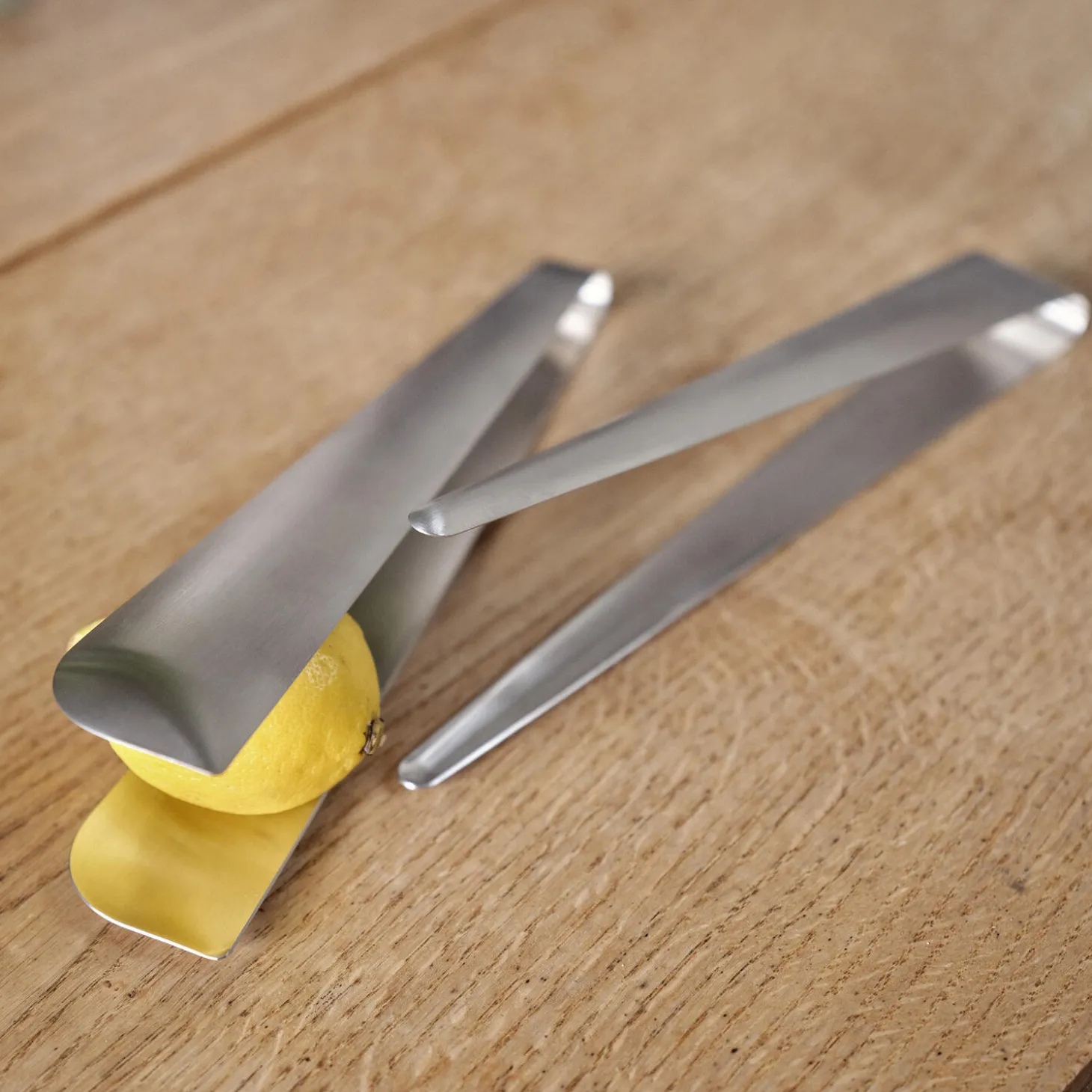 Singles madpincet, steel