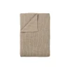 Tito Throw, camel
