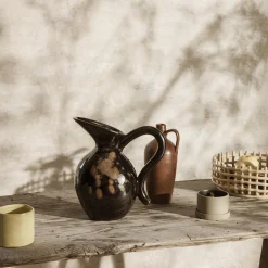 Verso Jug